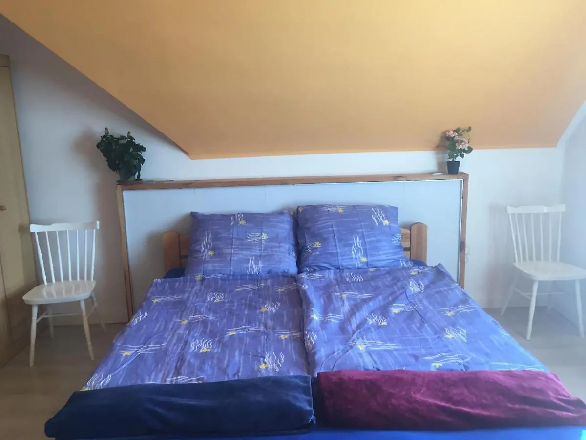 Barátságos ház emelete Hotel Debrecen